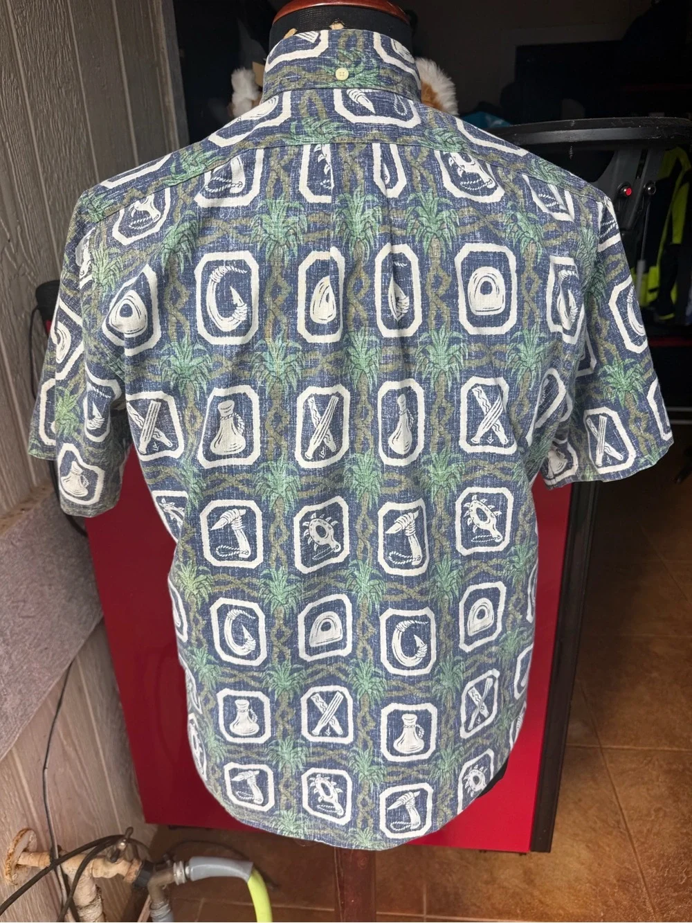 Reyn Spooner Aloha Shirt Men’s S Vintage Multicolored Dietrich Varez Poi Pound